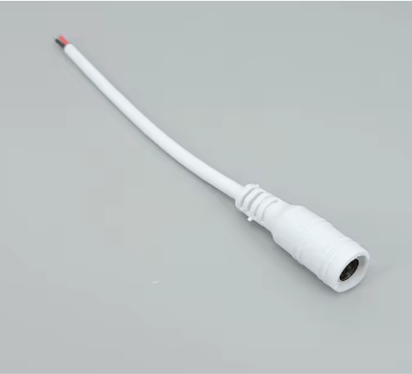 מחבר נקבה DC 5.5X2.5  כבל 10 ס"מ