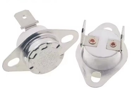 טרמוסטט NC למתח 250V עד 16A נפתח ב- 140 מעלות