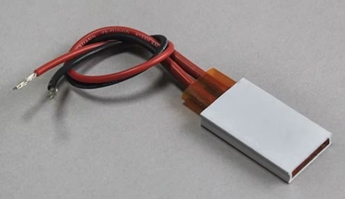 משטח חימום קרמי עם כיסוי אלומיניום 12V עד 110 מעלות