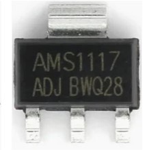 שבב AMS1117-ADJ מוריד מתח מייצב למתח משתנה עד 0.8A