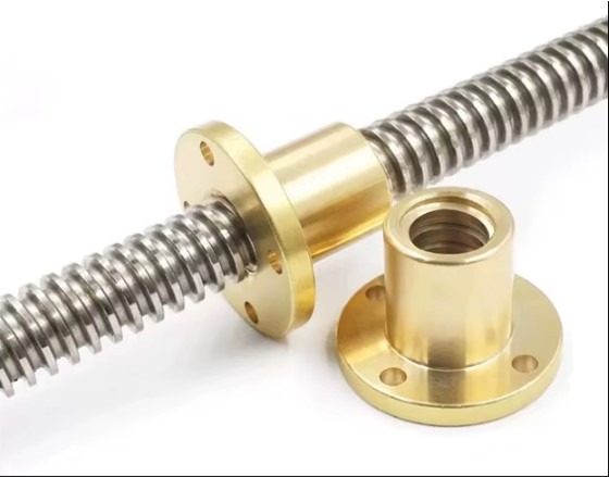 ציר בורג 8 מ"מ הברגה 2 באורך 40 ס"מ עם אום הברגה תואם