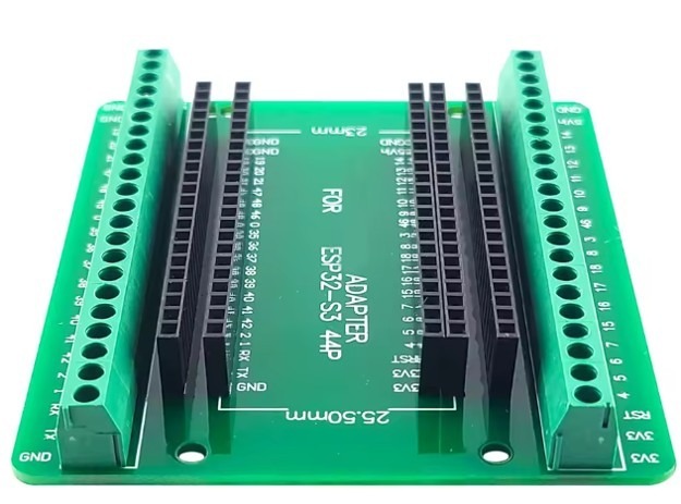 מגן הרחבה ESP32-S3 עם 44 פינים וחיבורי טרמינל