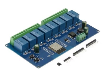 מודול 8 ממסרים בשליטת מיקרו-בקר ESP32-Wroom